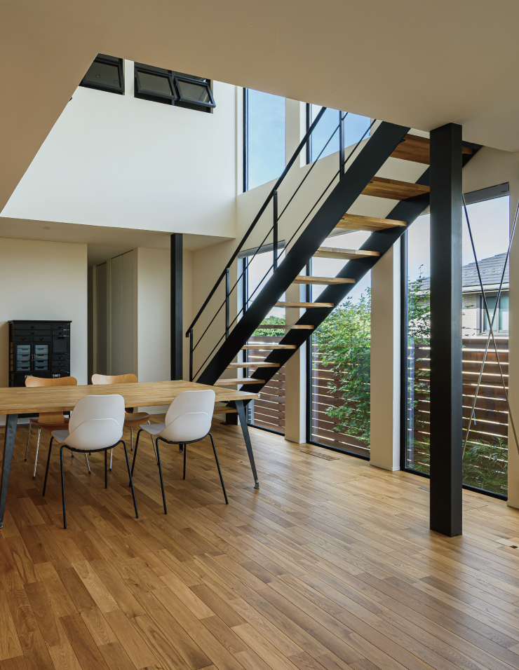 静かで、持続する豊かさを備えた住まい