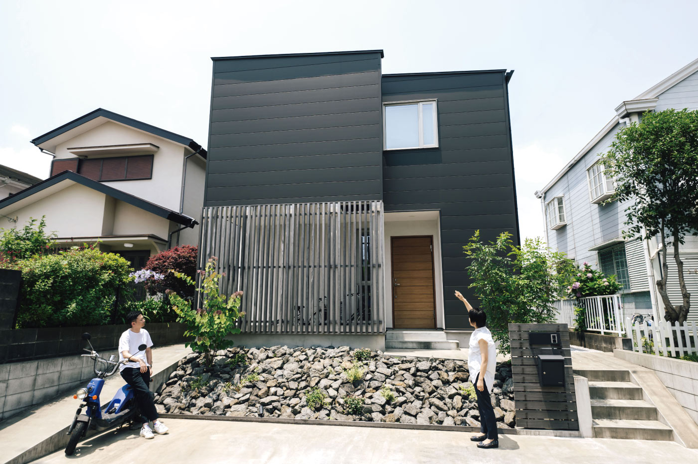 ガルバリウム鋼板で仕上げた落ち着いた外観デザインの注文住宅